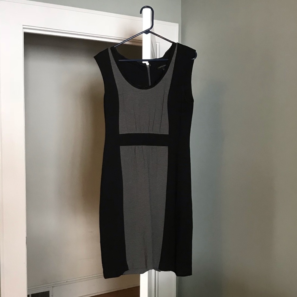 Banana Republic color block midi dress